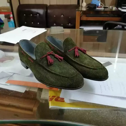 Handmade men green suede moccasin, men tassel slip ons shoes, dress shoes mens